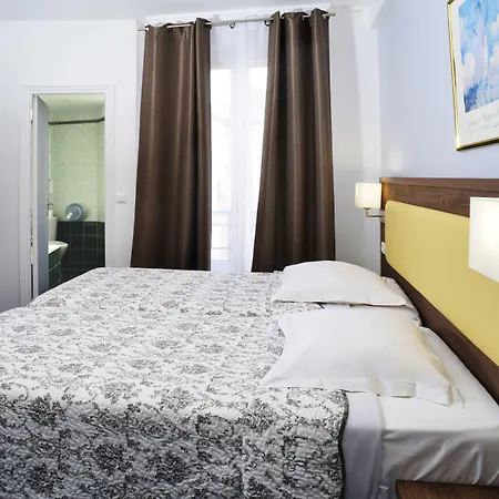 Ambassadeur Hotel Paris