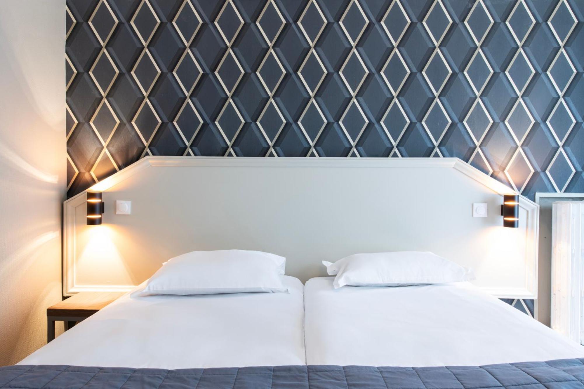 Hotel Ambassadeur Parigi