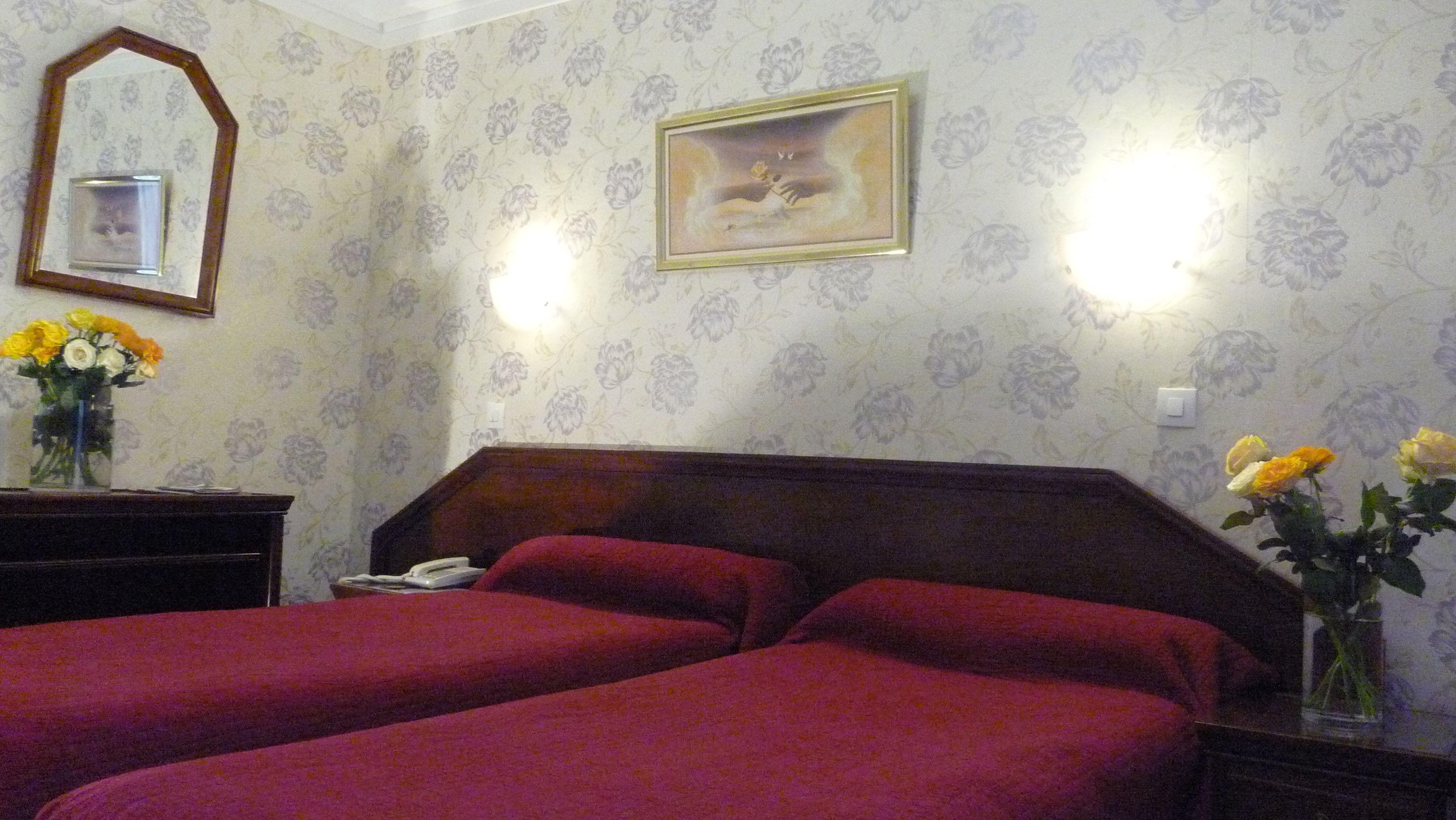 Ambassadeur Hotel Parigi