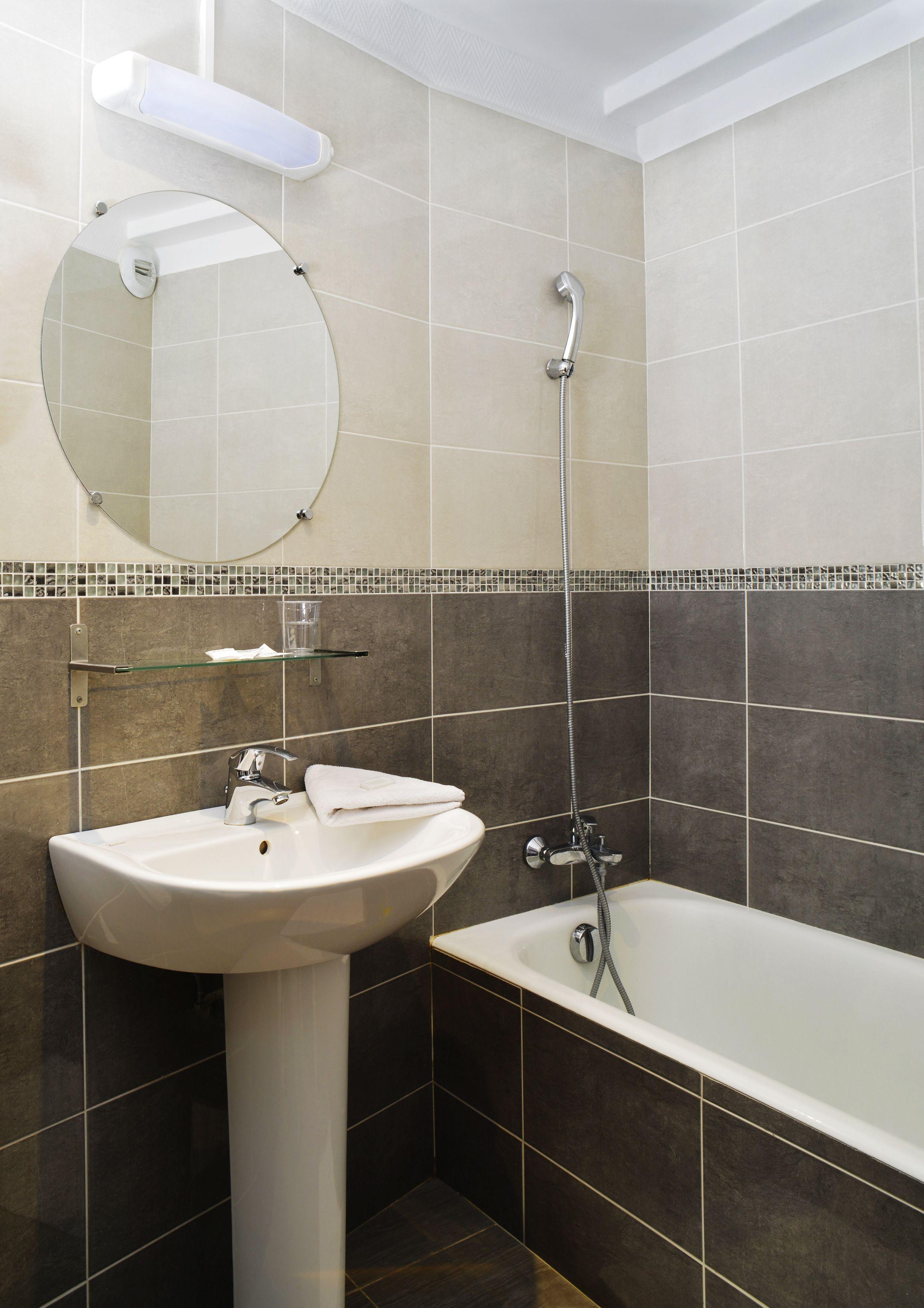 Ambassadeur 3* Parigi