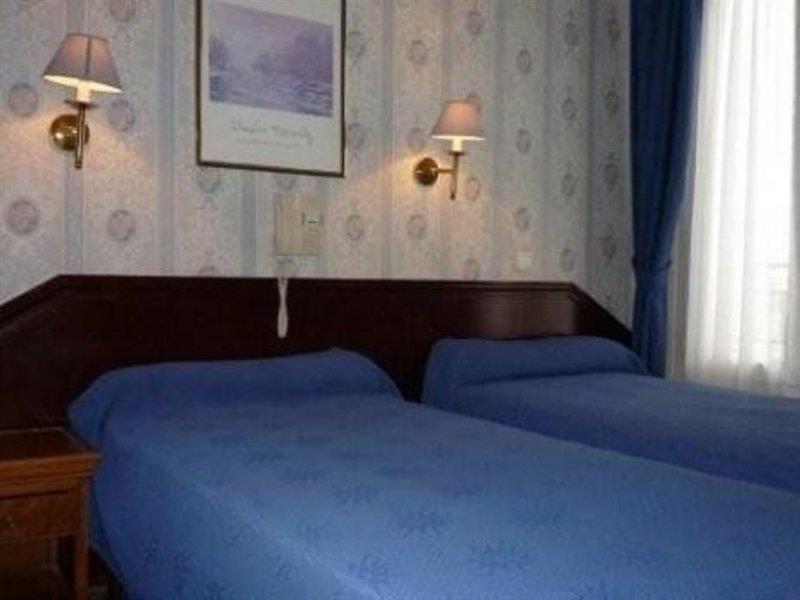 Hotel Ambassadeur 3*