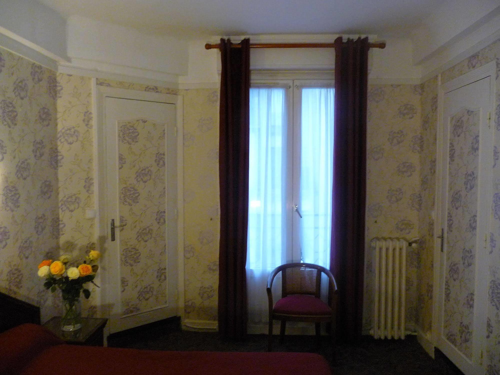Ambassadeur Parigi