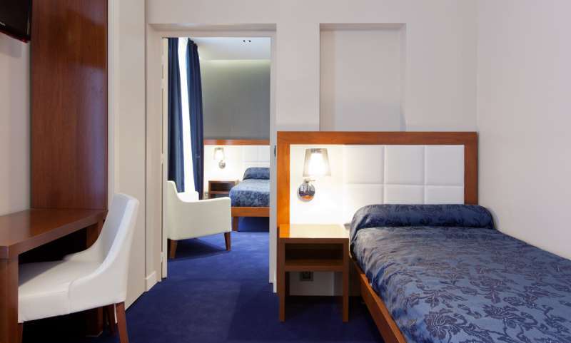 Ambassadeur Hotel Parigi