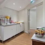Ambassadeur Hotel Parigi