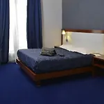 Ambassadeur 3* Parigi
