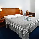 Ambassadeur 3* Parigi