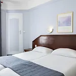 Ambassadeur 3* Parigi