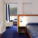 Ambassadeur Hotel Parigi